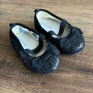 5/$20 Faded Glory Black Sequin Dress Shoes with Decorative Bow
